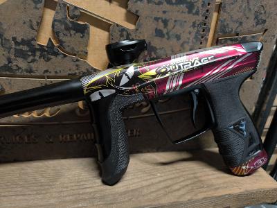 DLX - LUXE AIRE - OUTRAGE LIMITED EDITION