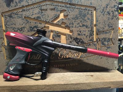OCCASION - LANCEUR PROTO PM6 FADE BLACK TO RED CUSTOM UL